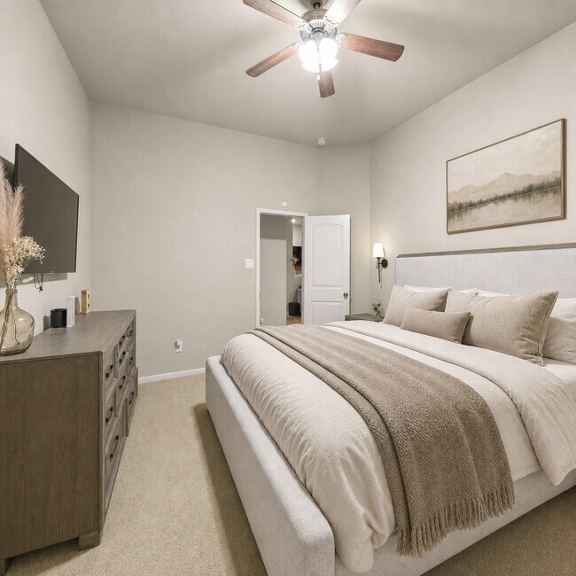 Building Photo - 2135 Harmon Crest Ct