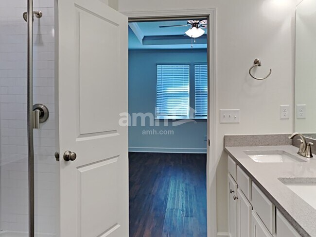 Building Photo - 12268 Sapp Rd