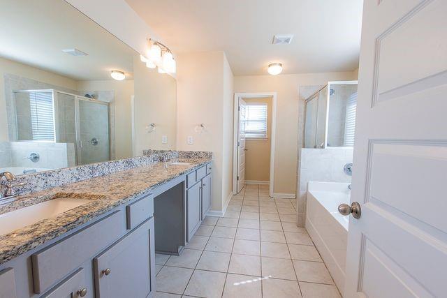 Building Photo - 7759 Hansel Ln