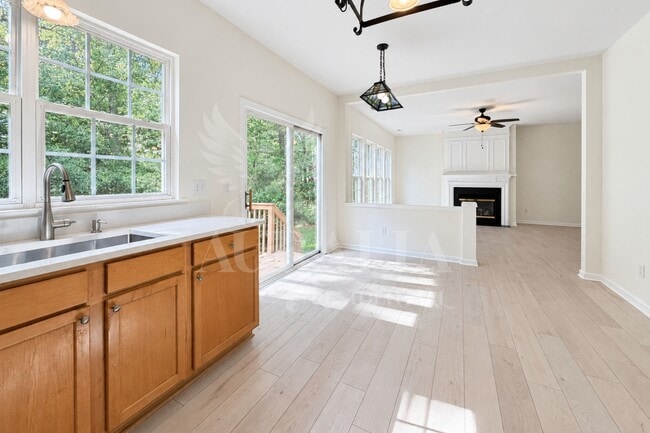 Building Photo - 112 Huntersville Rd