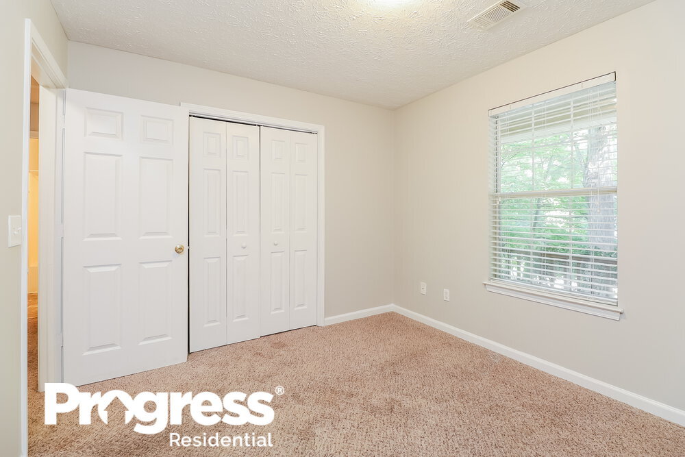 Building Photo - 50 Mountain Ct