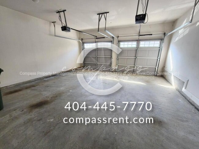 Building Photo - 2049 Brightleaf Way