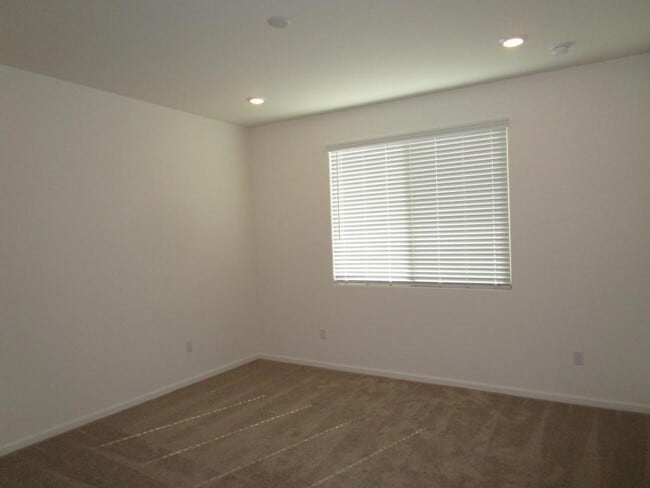 Building Photo - 10242 S Pantano Knolls Dr