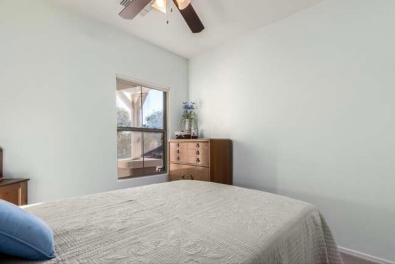 Building Photo - 4274 E Alamo St