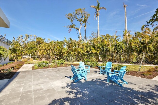 Building Photo - 3939 Higel Ave