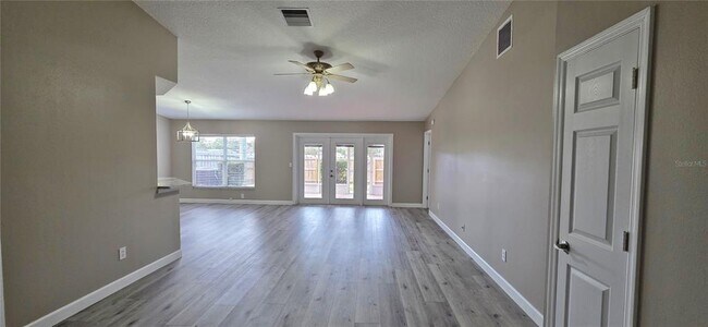 Building Photo - 11143 Bramblebrush St