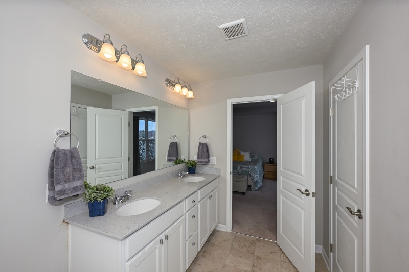 Building Photo - 81 Garnett Cir