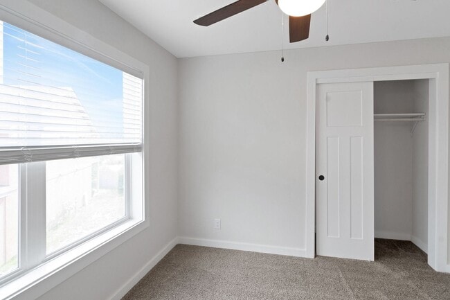 Building Photo - Charming 3BR Townhome in Fraser