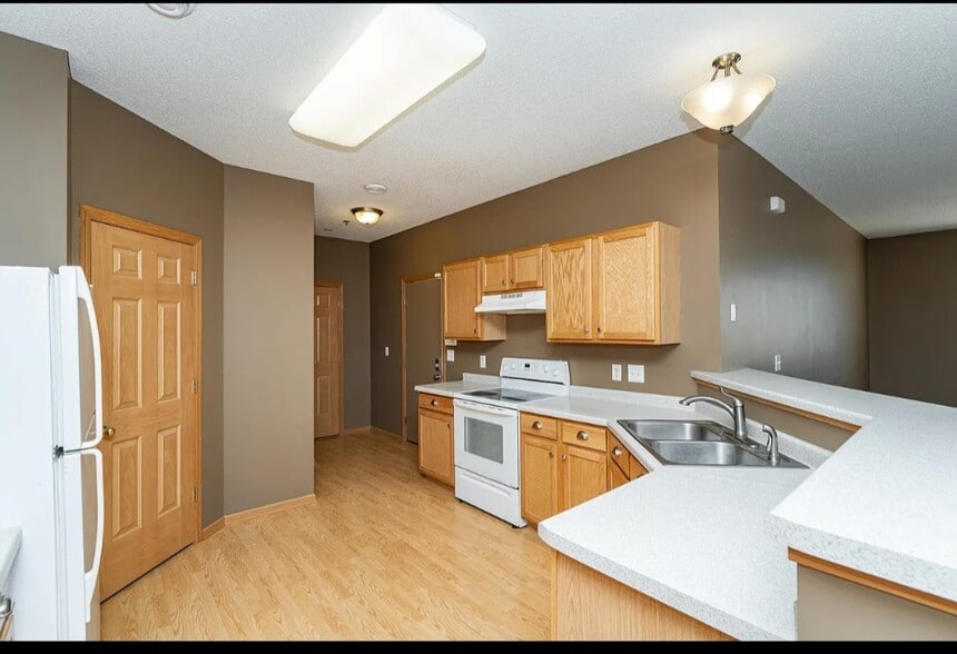 Building Photo - 6246 29th Ave NW