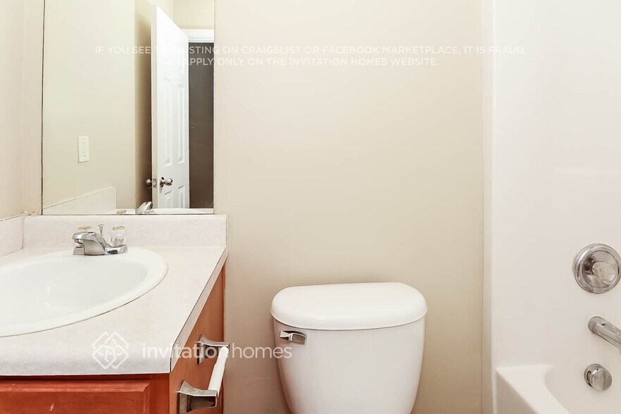 Building Photo - 2778 High Tide Dr