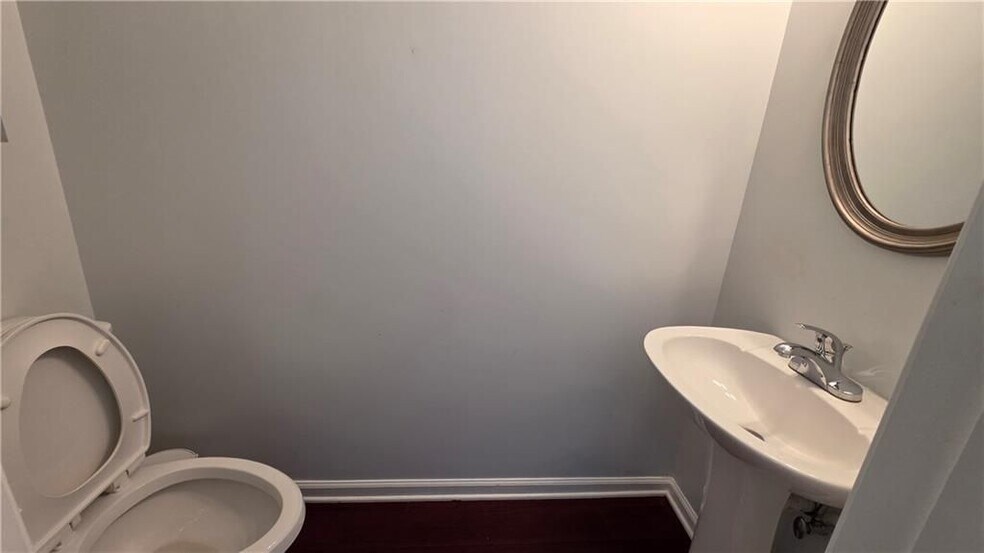 Building Photo - 3169 Mill Ct