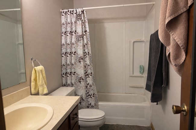 Building Photo - 1341 New York St