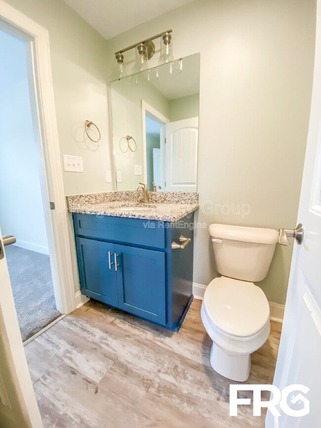 Building Photo - 1407 S Taylor St