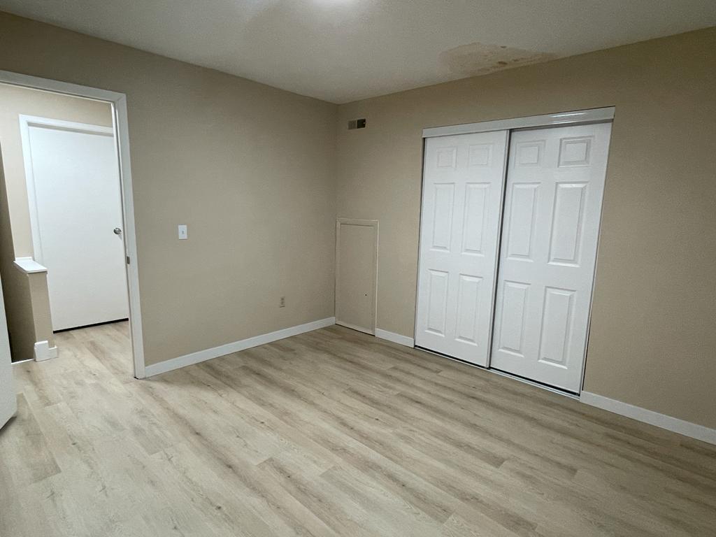 Building Photo - 6856 Garden Terrace Rd