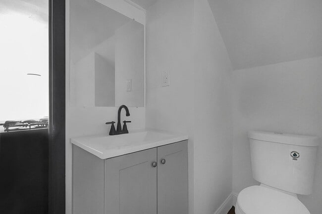 Building Photo - 51 E North St