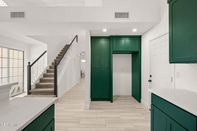 Building Photo - 11309 Loma Linda Cir