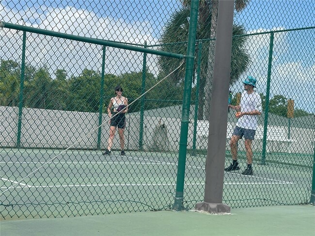 Building Photo - 5047 N Hwy A1A