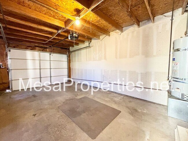 Building Photo - 19182 Elm Dr