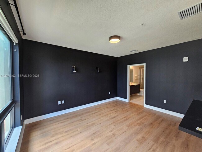 Building Photo - 8265 NW 41st St