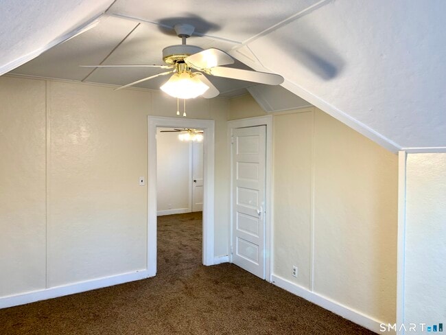 Building Photo - 52 Goffe Terrace