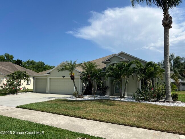 Building Photo - 1536 Grand Isle Blvd