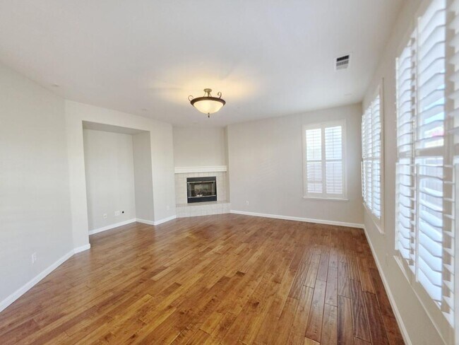 Building Photo - 2075 Purcell Pl