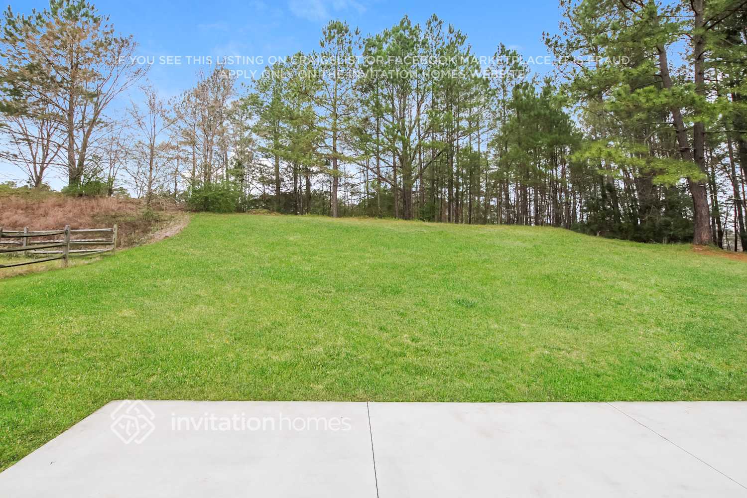 Building Photo - 2524 Captains Watch Rd NE