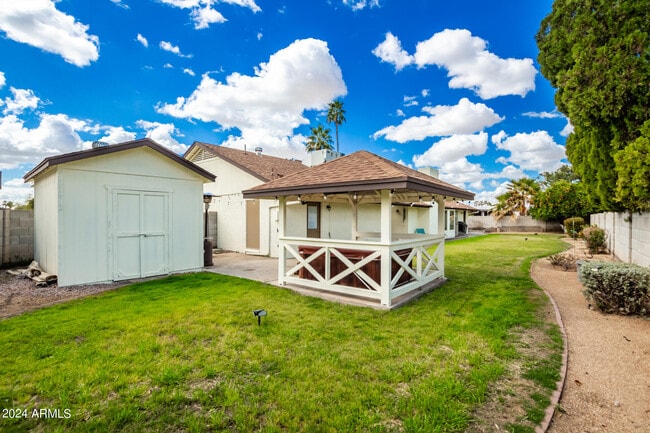 Building Photo - 4912 E Friess Dr