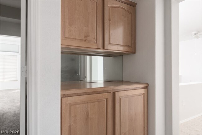 Building Photo - 10709 Shackleton Dr