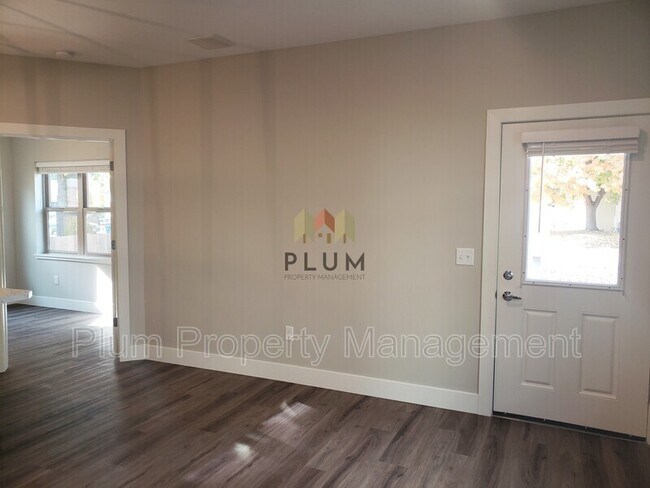 Building Photo - 808 Prince St