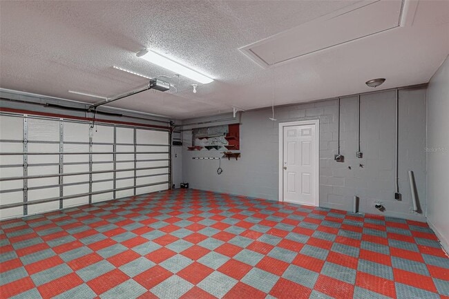 Building Photo - 408 Lake Ned Rd