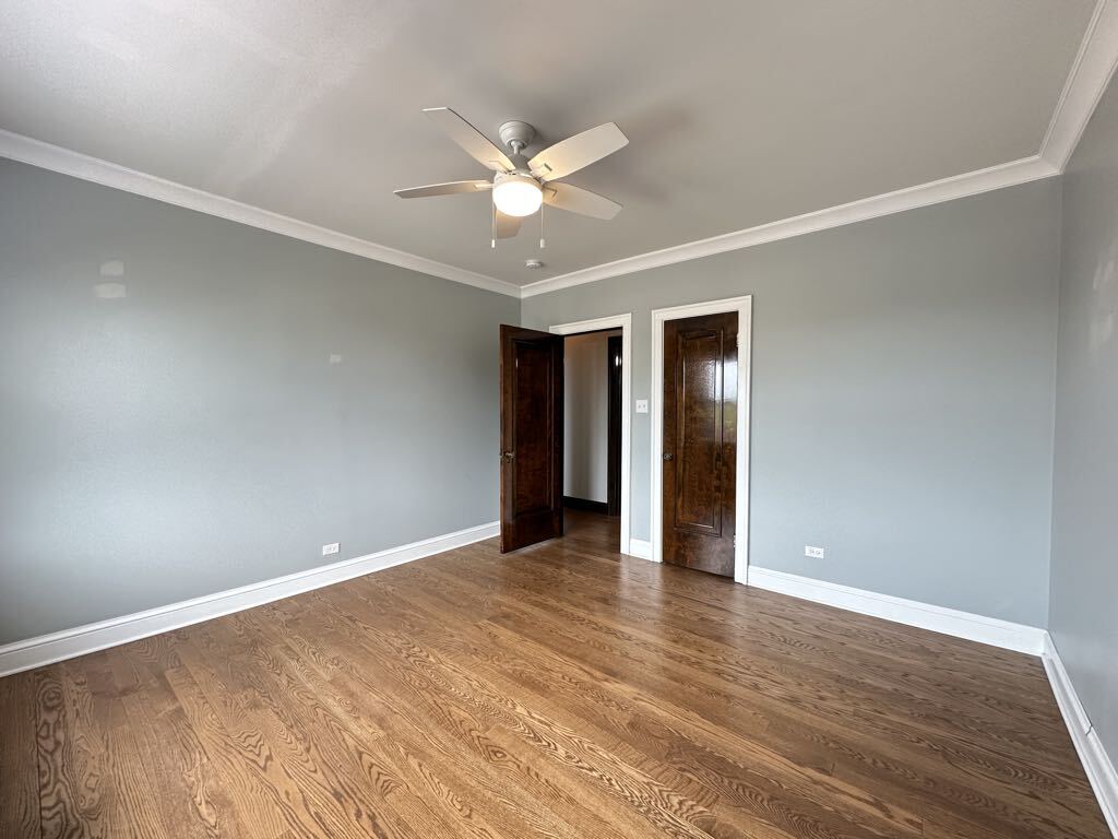 Building Photo - 4519 N Wolcott Ave