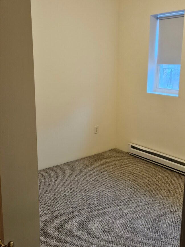 Building Photo - 111 Norway St