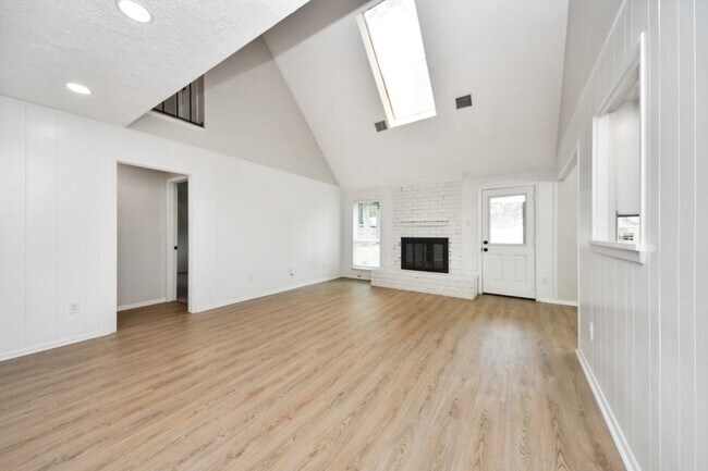 Building Photo - 3510 Willie Way