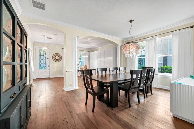 Building Photo - 11855 Camden Park Dr