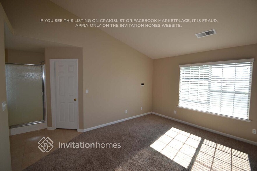 Building Photo - 823 Marsh Creek Dr