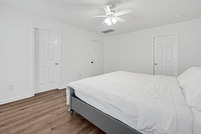 Building Photo - 6826 Beck Canyon Dr