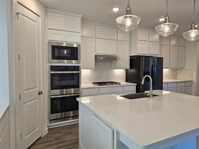 Building Photo - 641 Pecan Bottom Trail