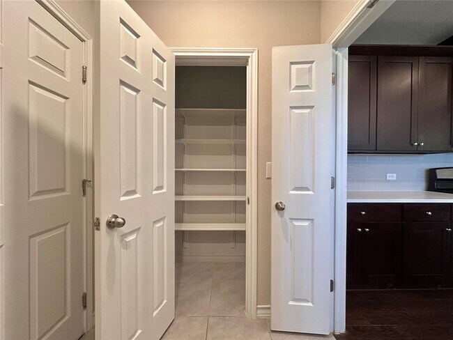 Building Photo - 11604 Roxburgh Pass