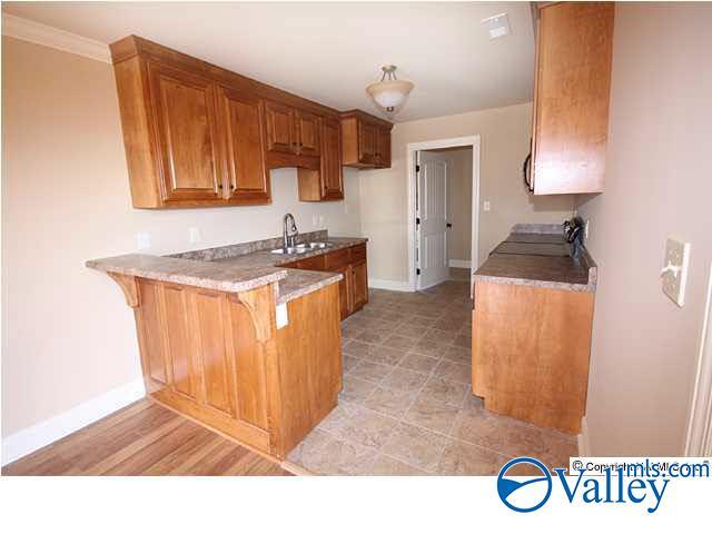 Building Photo - 104 Ryland Pl
