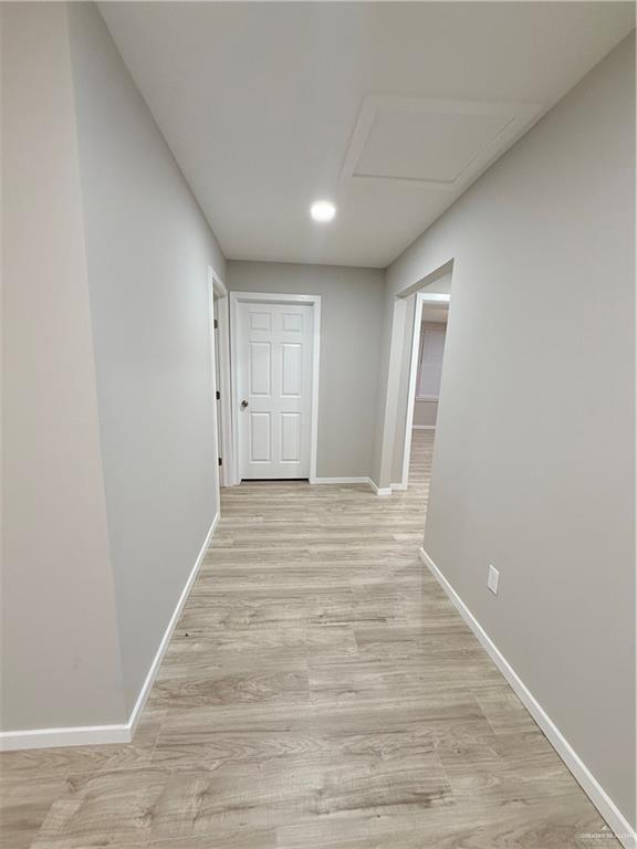 Building Photo - 16 Gardenia St