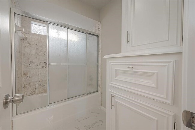 Building Photo - 3127 Ashfield Dr