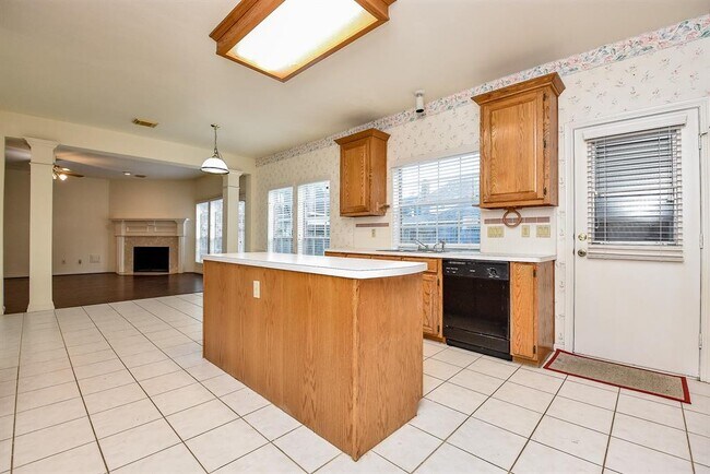 Building Photo - 3526 Orchard Blossom Dr
