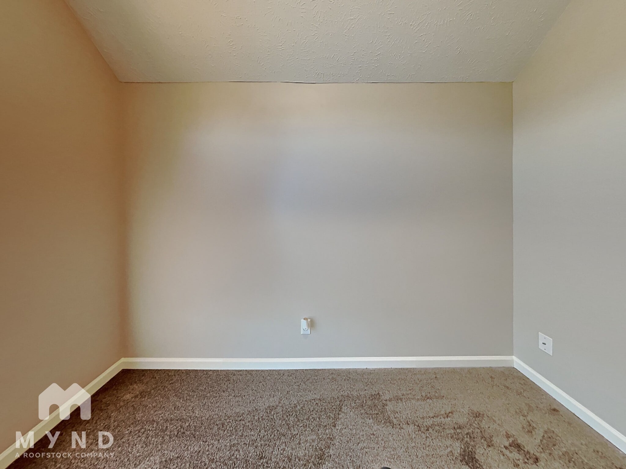 Building Photo - 2401 Pinyon St