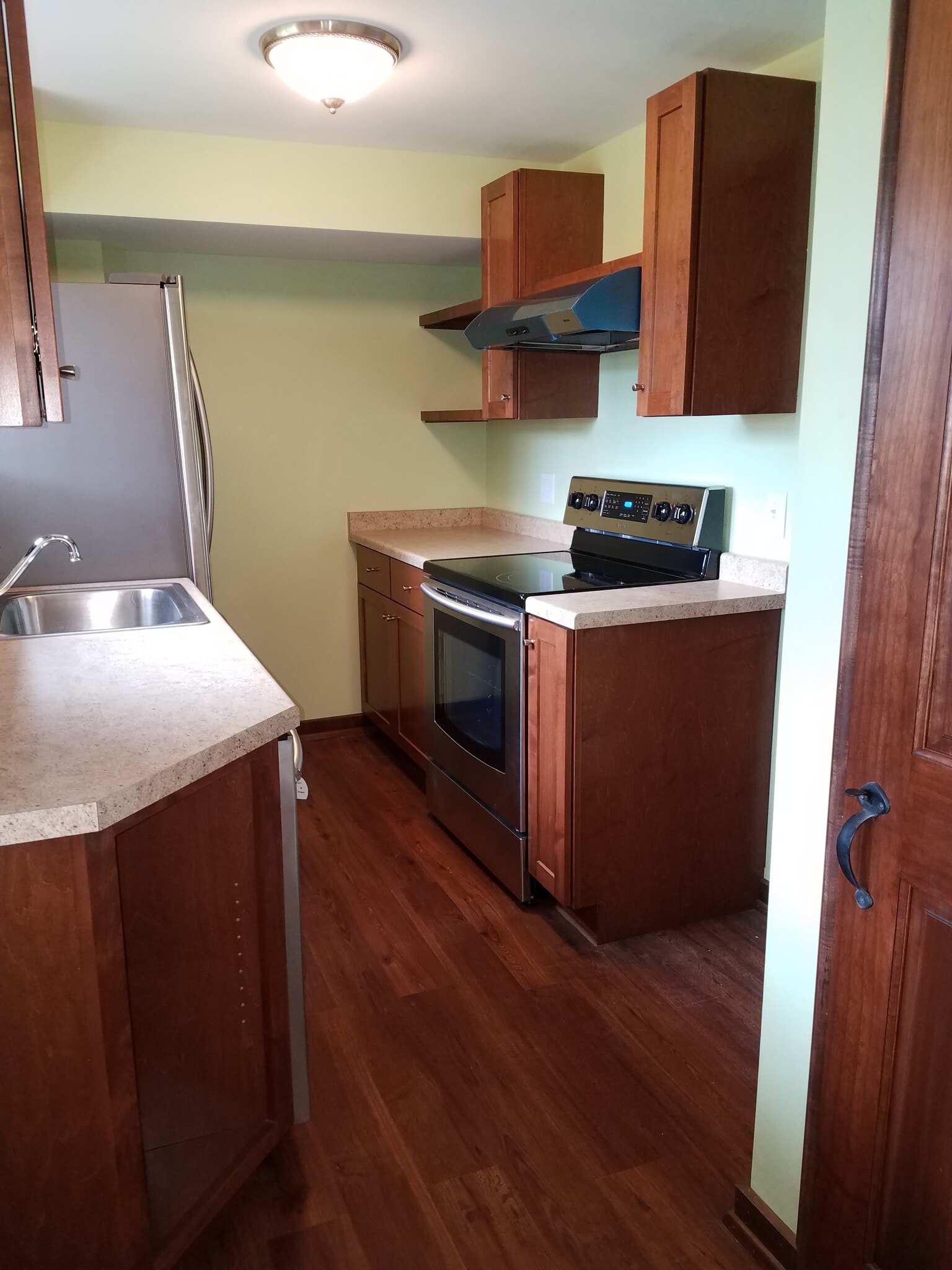 Building Photo - 5920 Dendron Ln