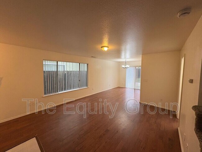 Building Photo - 2806 W Mission Ct