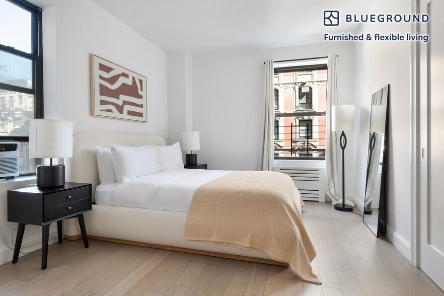 Building Photo - 915 W End Ave