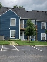 Building Photo - 818 Rubel Ave