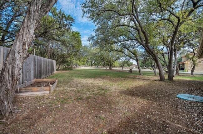 Building Photo - 300 Venture Blvd S