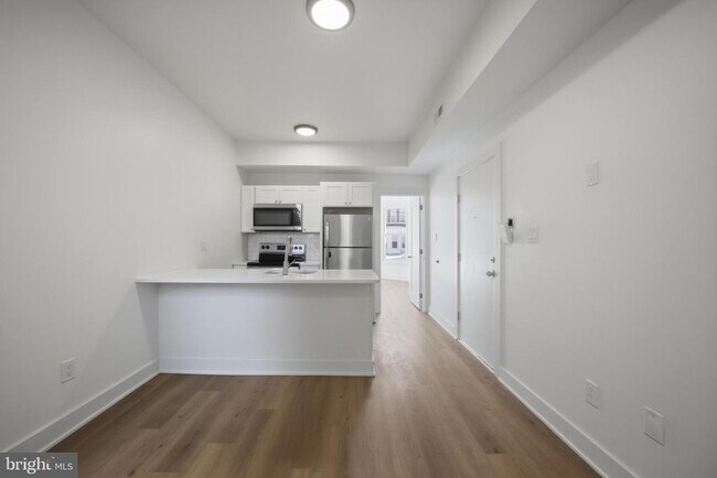 Building Photo - 3626 N 19th St